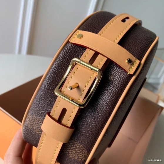 Repladies CHAPEAU BOITE PETITE Louis Vuitton 0812